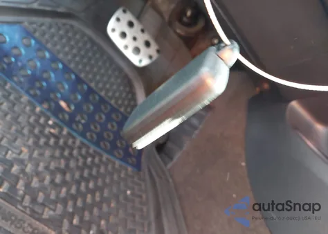 2010 Toyota Camry Se from USA, damaged, VIN 4T1BF3EK7AU023672